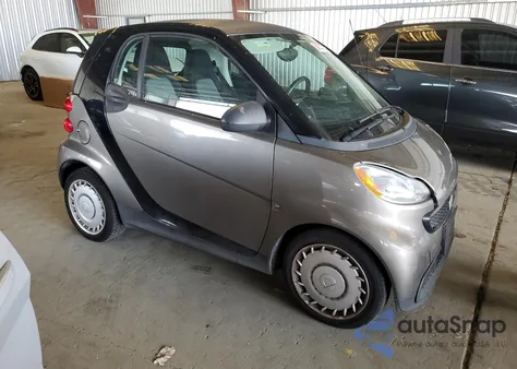 2013 Smart Fortwo Pure z USA, uszkodzony, nr VIN WMEEJ3BA6DK659402
